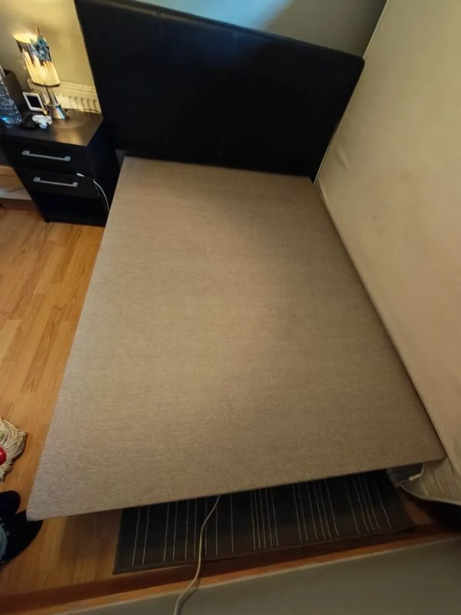 Bed base+ haedboard - Image 2