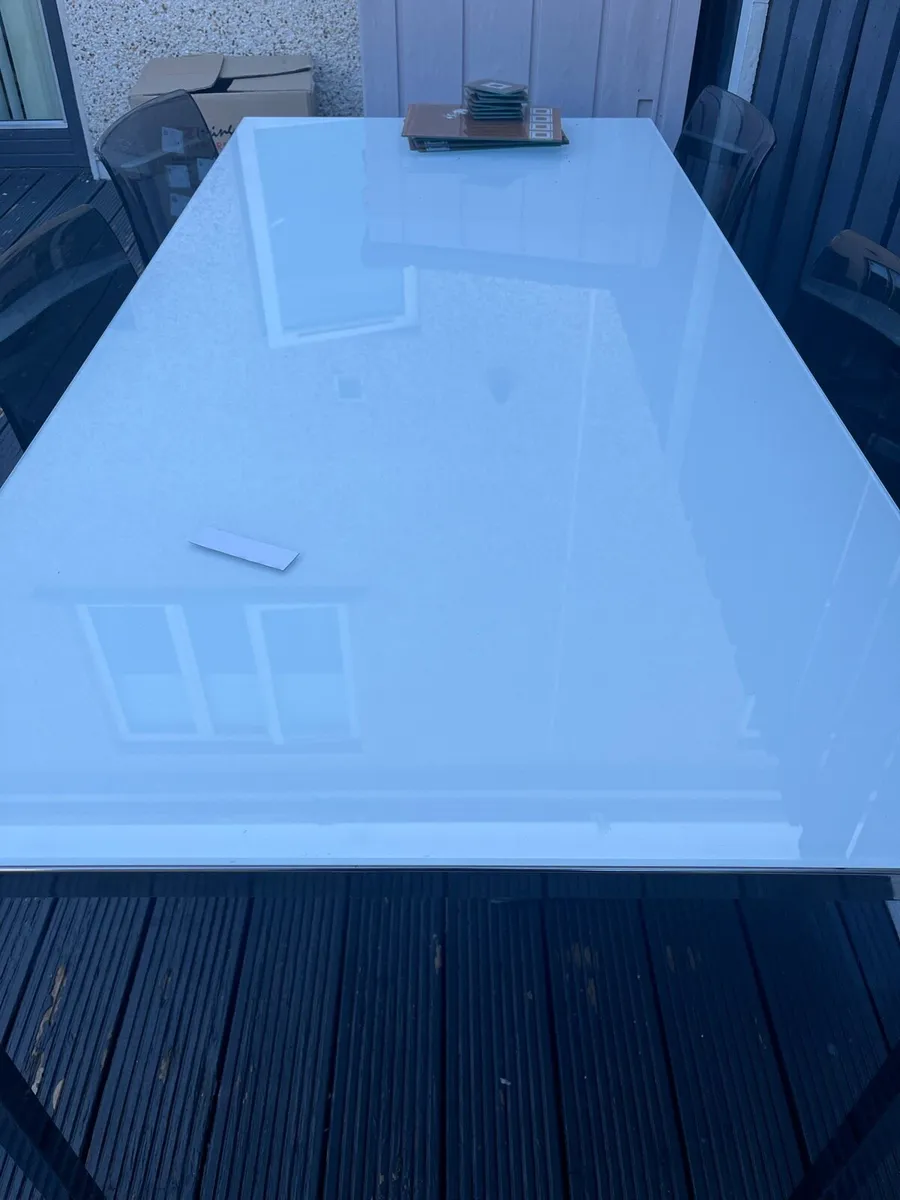 Kitchen table - Image 3