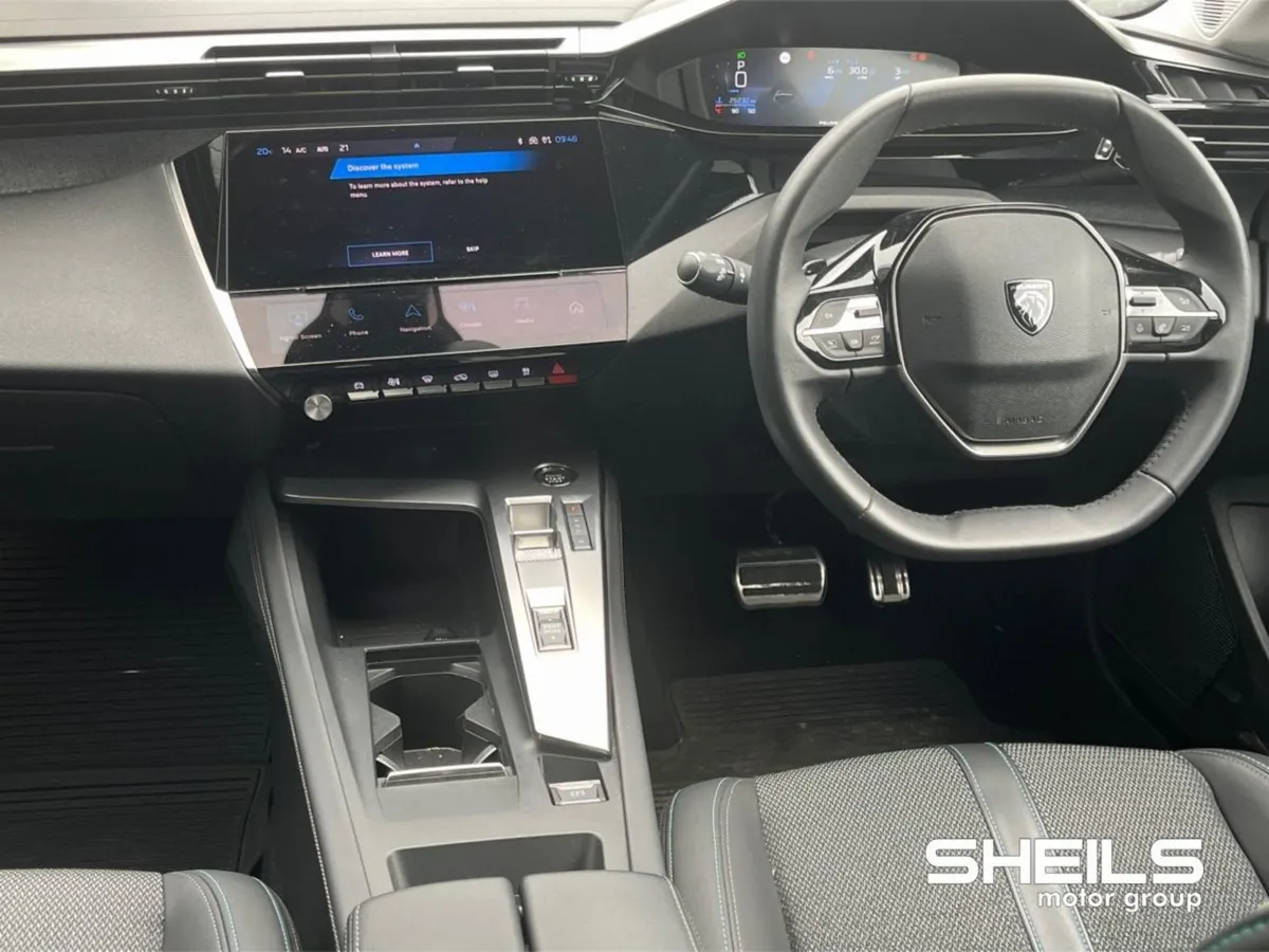 Peugeot 308 1.2 Puretech 130bhp Allure Auto - Image 3