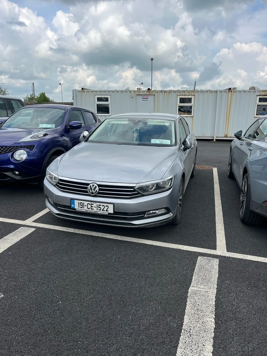 Volkswagen Passat 2.0 Diesel - Image 1
