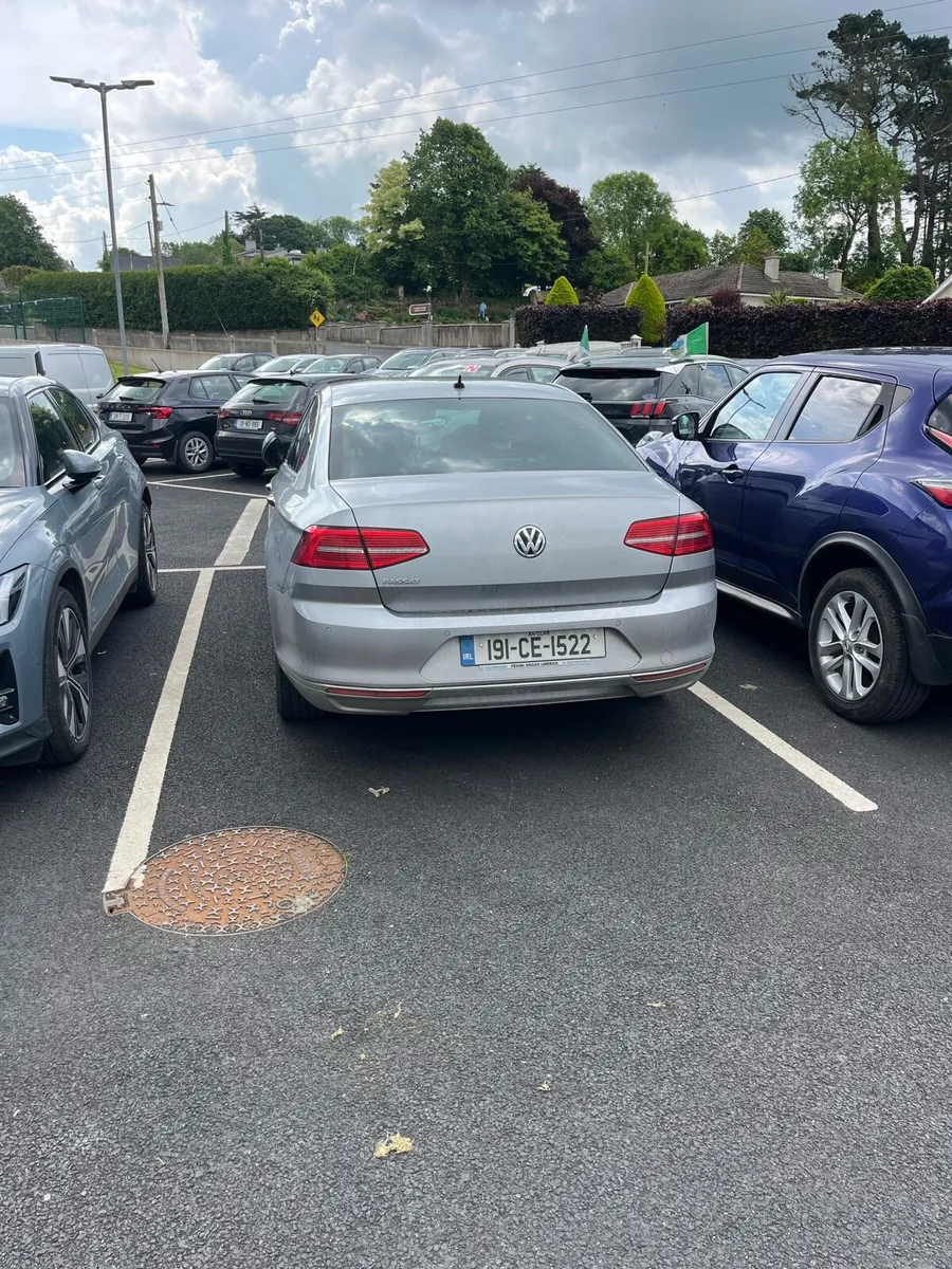 Volkswagen Passat 2.0 Diesel - Image 2
