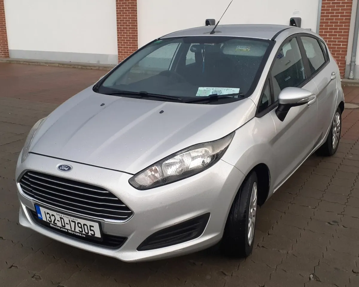 Ford Fiesta 2013 - Image 2