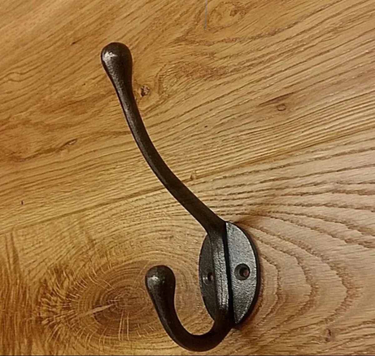 6 x Cast Iron Coat Hooks Vintage Style NEW - Image 1