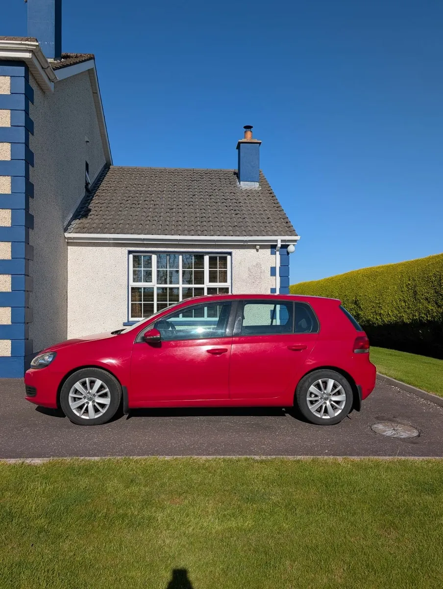 Volkswagen Golf 2011 - Image 4