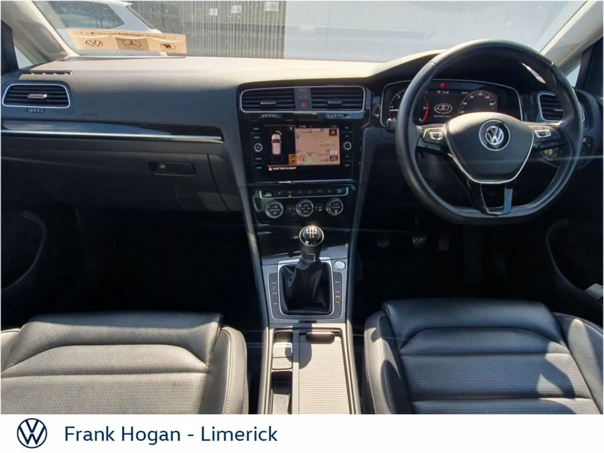 Volkswagen Golf Highline - Full Leather - 22 900 - Image 2