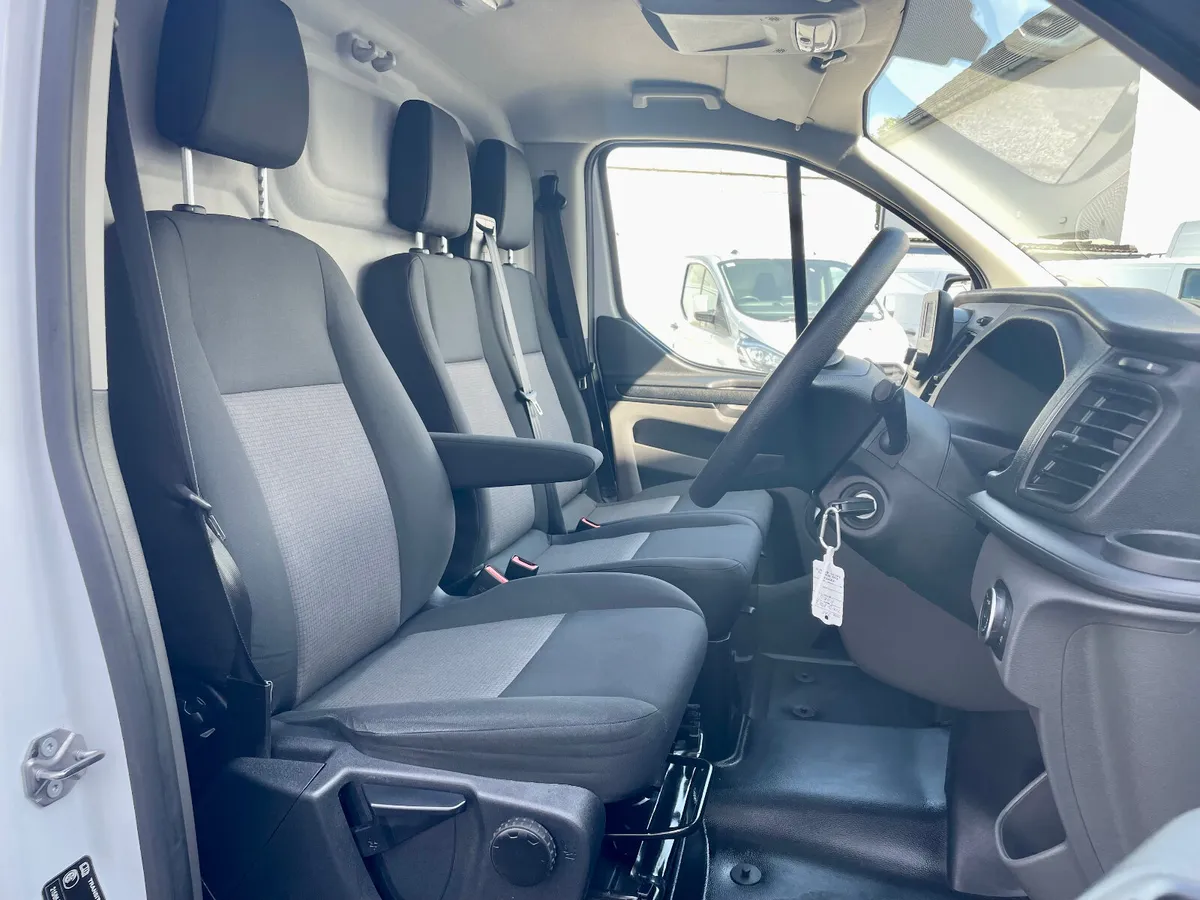 Ford Transit Custom 300L2 2.0 TDCI 130PS LWB,2021 - Image 4