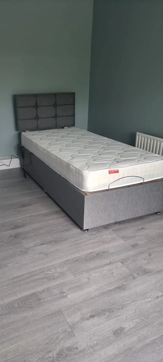 Electric adjustable bed 3ft single size - Image 1