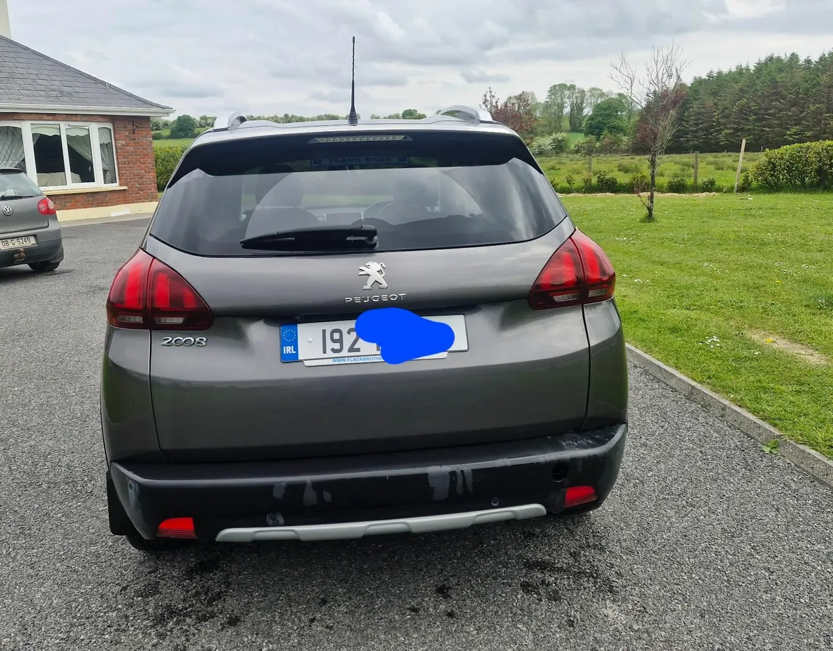192 PEUGEOT 2008 1.2 PURTEC PETROL. - Image 3