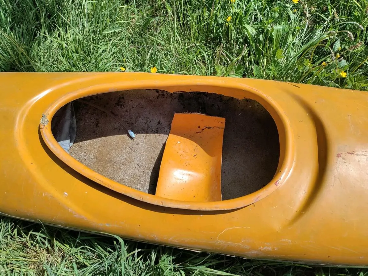 Kayaks - Image 2