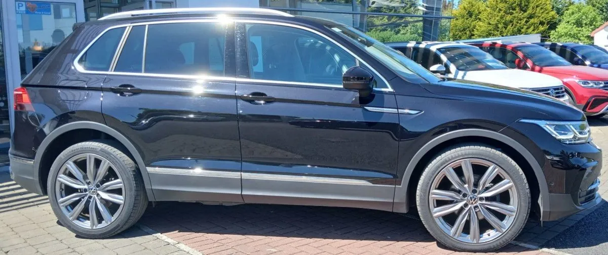 Volkswagen Tiguan Elegance 2.0 TDI 150HP  rear Vi - Image 2