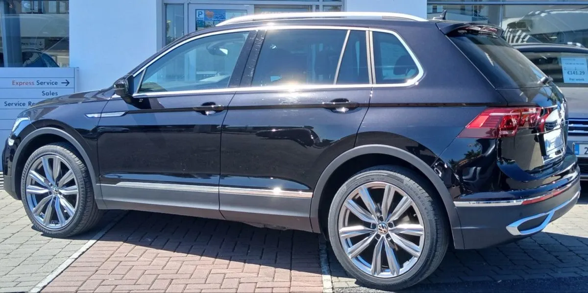 Volkswagen Tiguan Elegance 2.0 TDI 150HP  rear Vi - Image 4