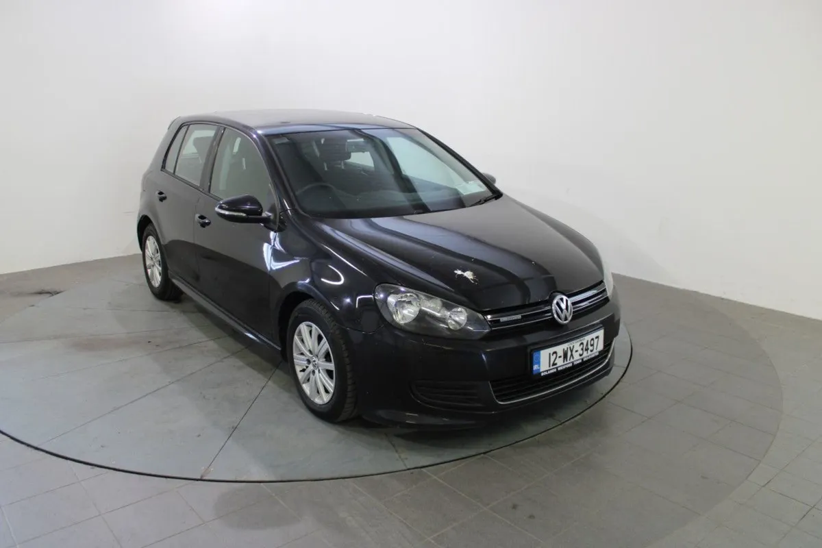 Volkswagen Golf 1.6 TDI S 105BHP Bluemotion - Image 1