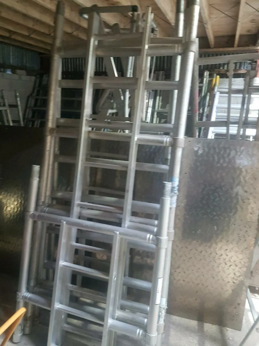 Aluminium scaffolding towers - Image 3