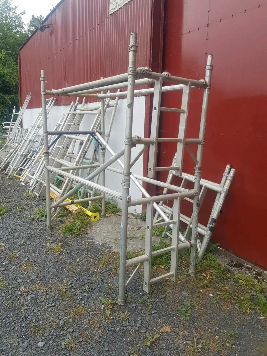 Aluminium scaffolding towers - Image 4