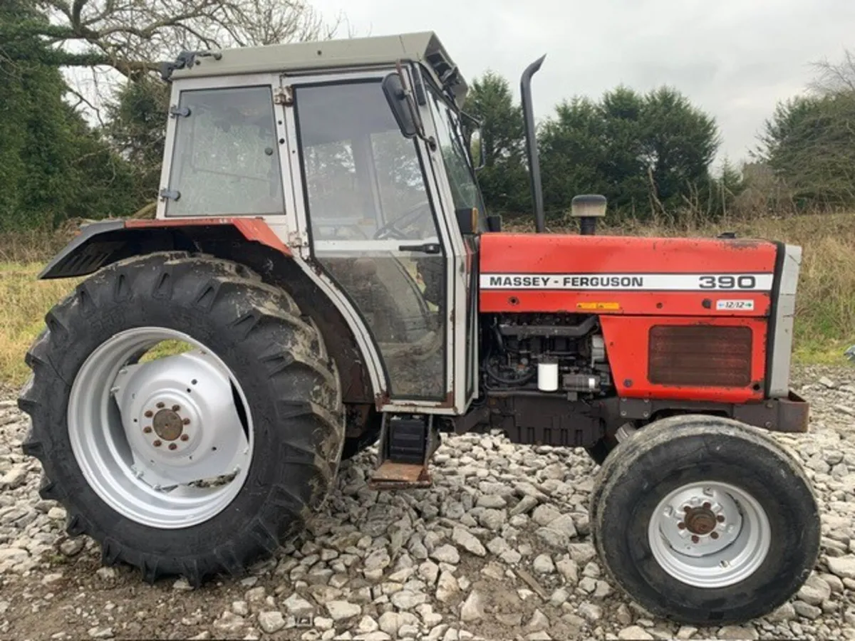 MF 390 2WD TRACTOR - Image 2