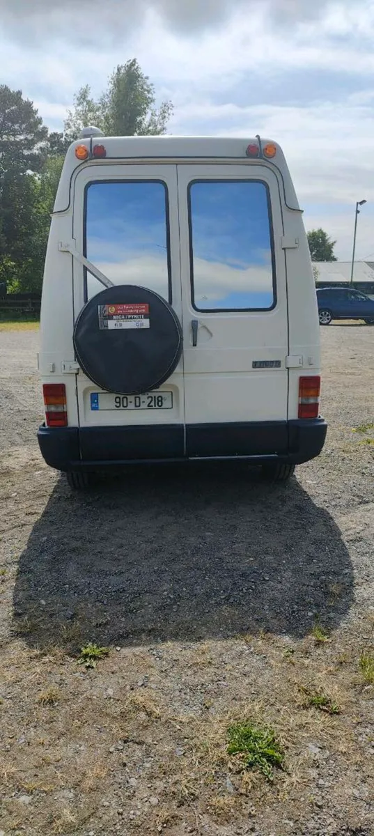 Campervan - Image 3