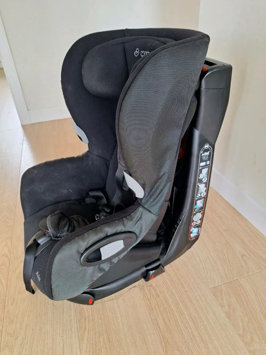Maxi Cosi Car Seat - Image 3