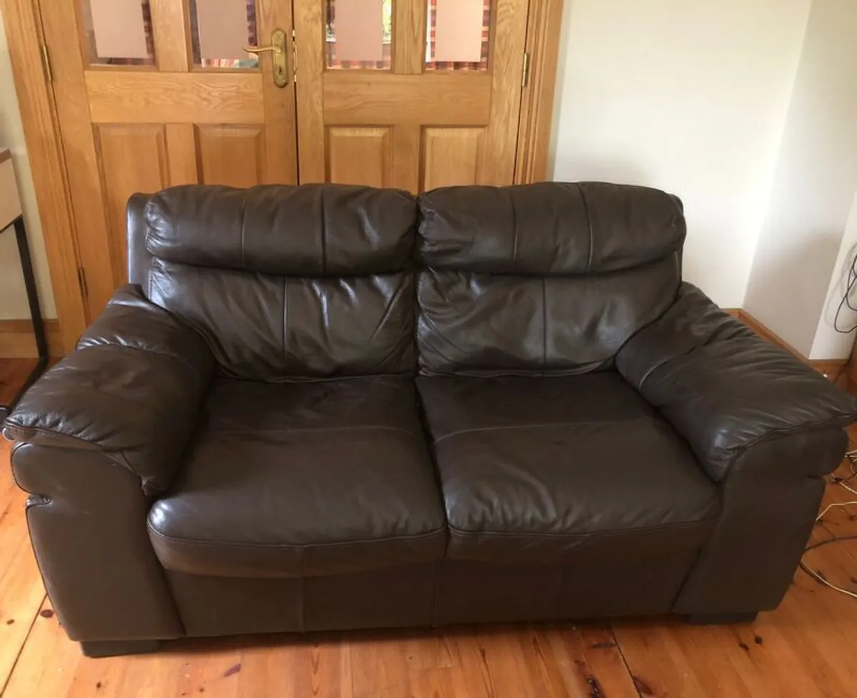 2 & 3 Seater Couch Suite - Image 3