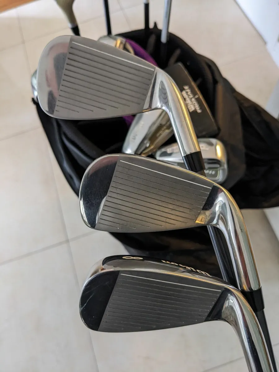 Like New Ladies Left Hand Wilson ProStaff. - Image 3