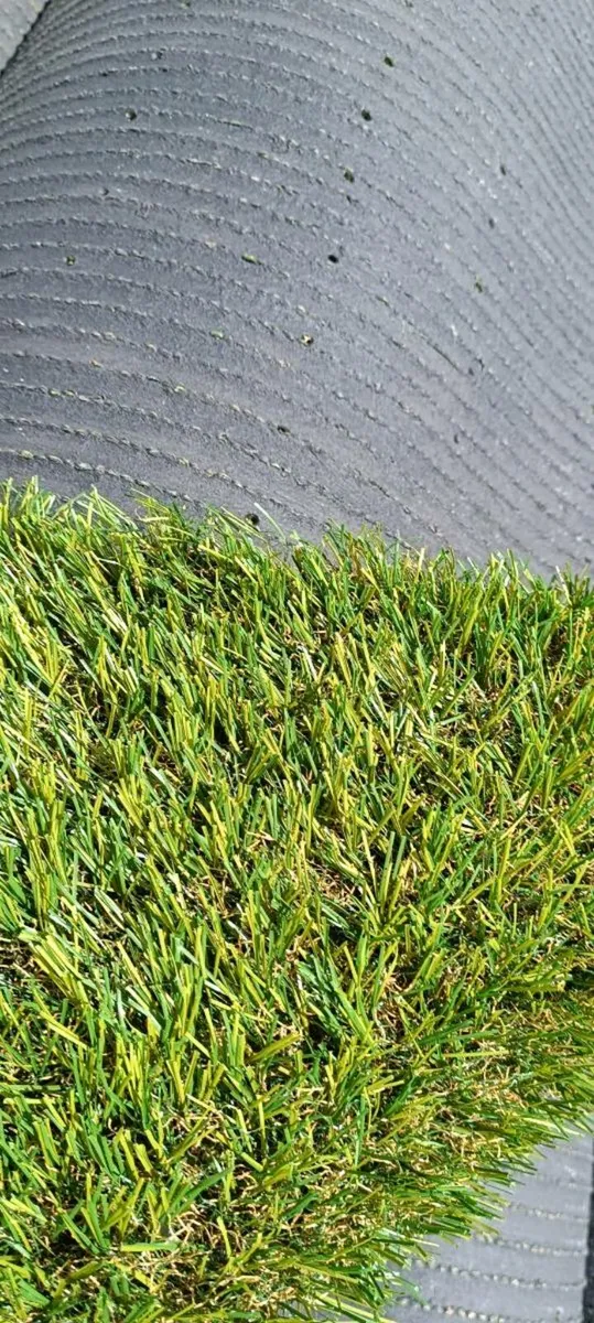 ARTIFICIAL GRASS Back in stock *5M WIDE ROLLS* ‼️ - Image 2