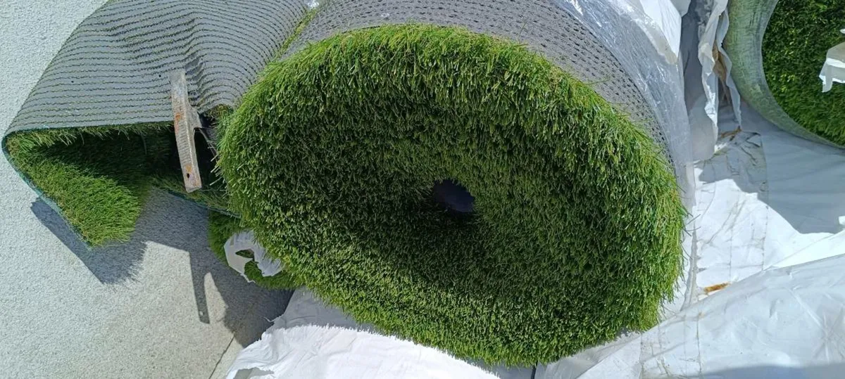ARTIFICIAL GRASS Back in stock *5M WIDE ROLLS* ‼️ - Image 3