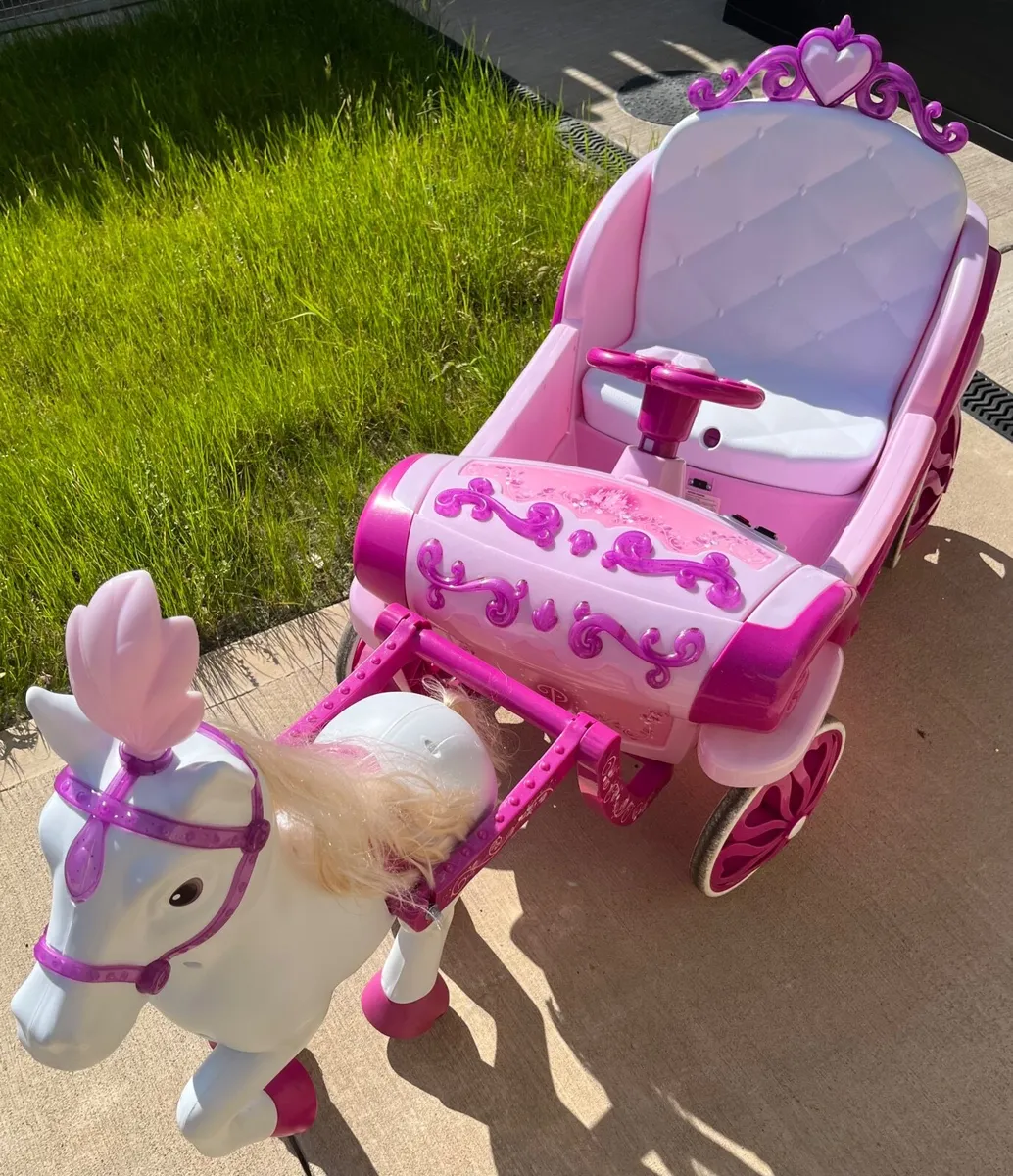 Princess Carriage (electric motorised kids toy) - Image 3