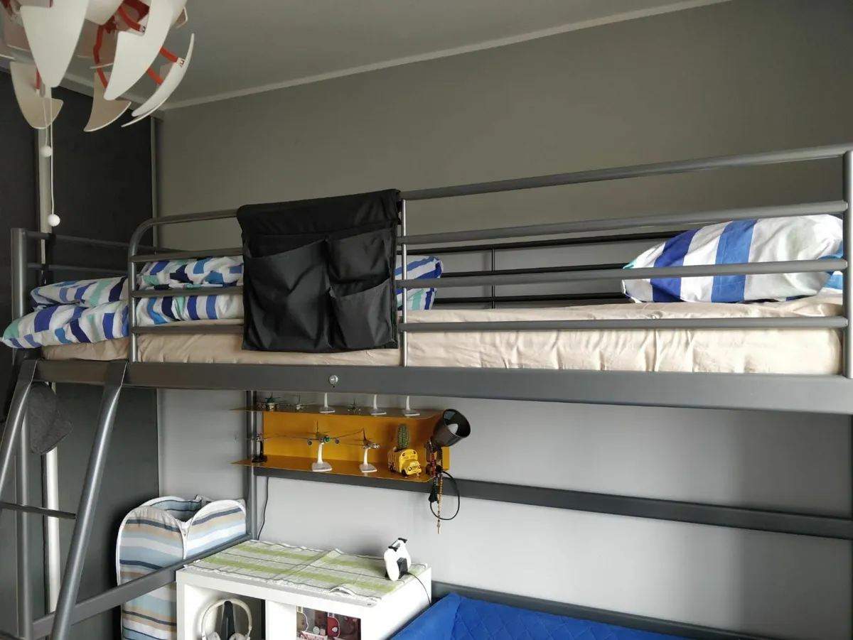 Bunk bed/ loft bed - Image 1