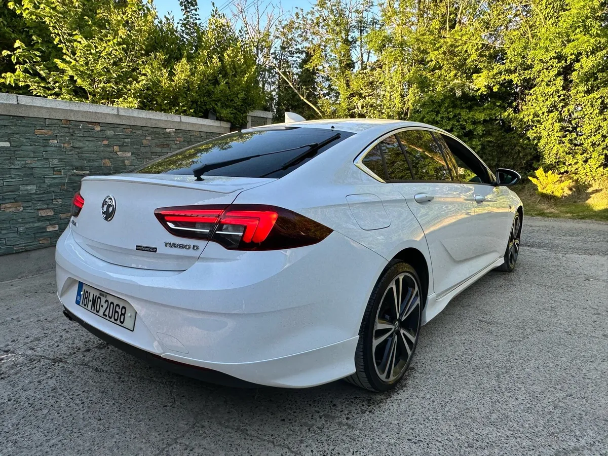 2018 vauxhall Insigia vxr diesel low kms - Image 3