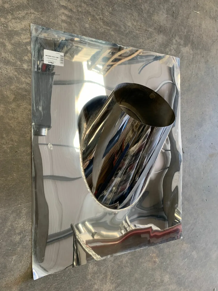 Stainless steel flashings REDUCED TO CLEAR - Image 2