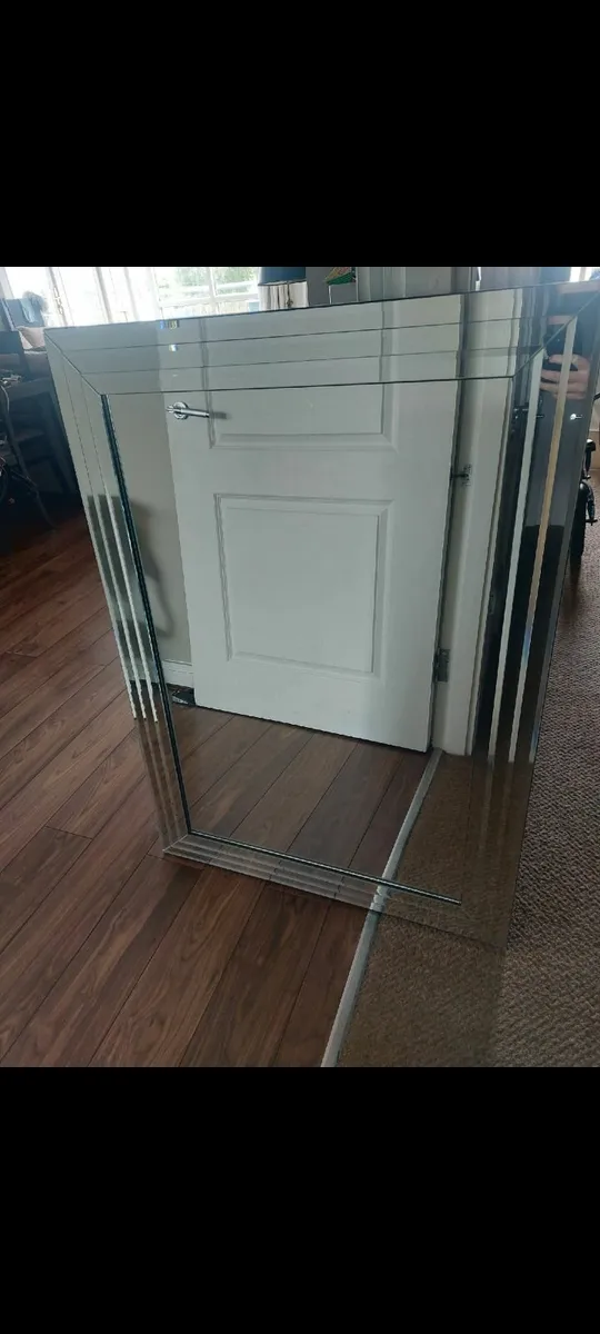Mirror - Image 2