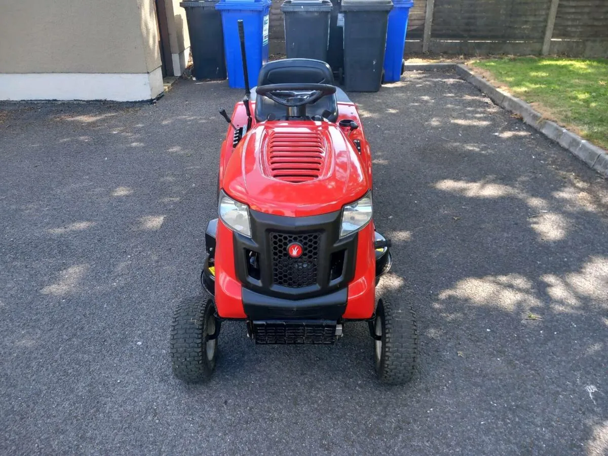 Ride on lawnmower 2023 - Image 2
