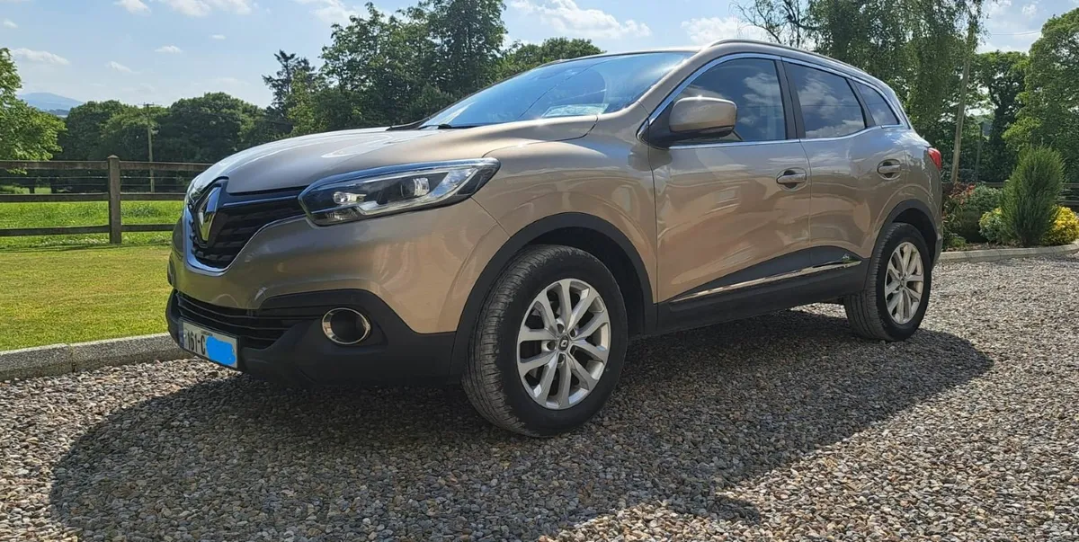 Renault Kadjar 2016 Automatic Immaculate - Image 3