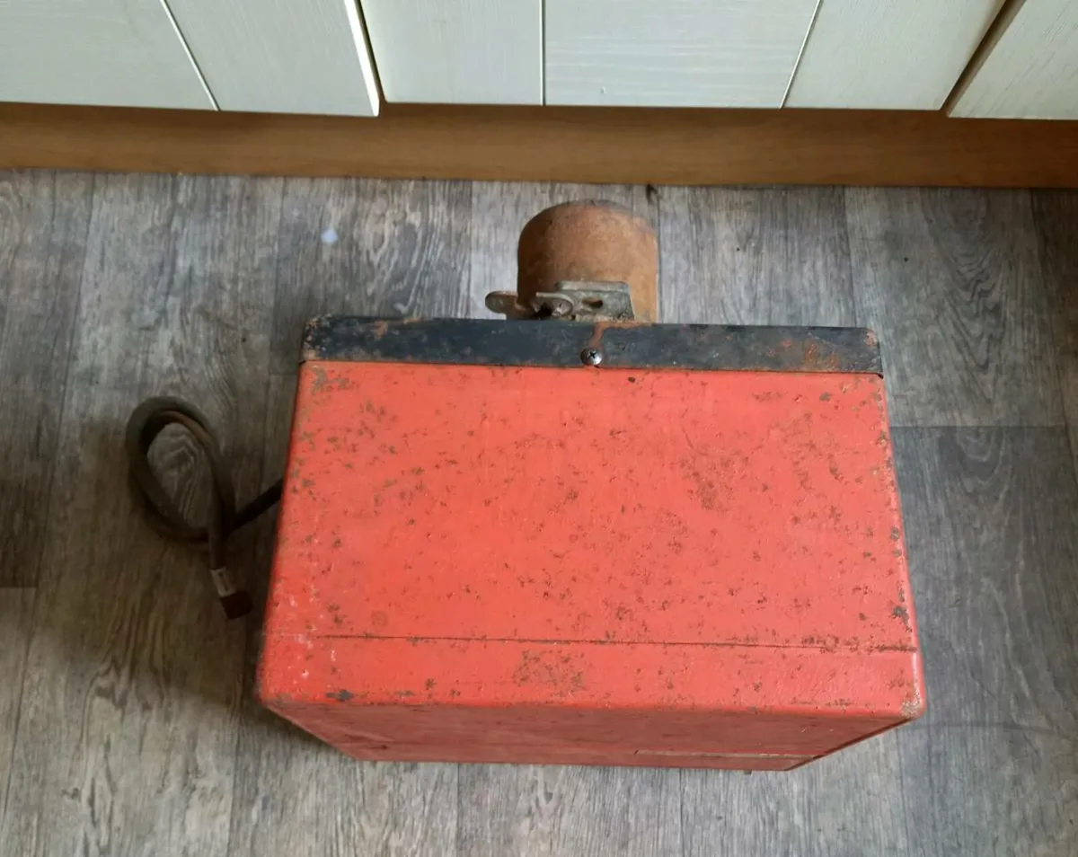 Riello Oil Burner - Image 2