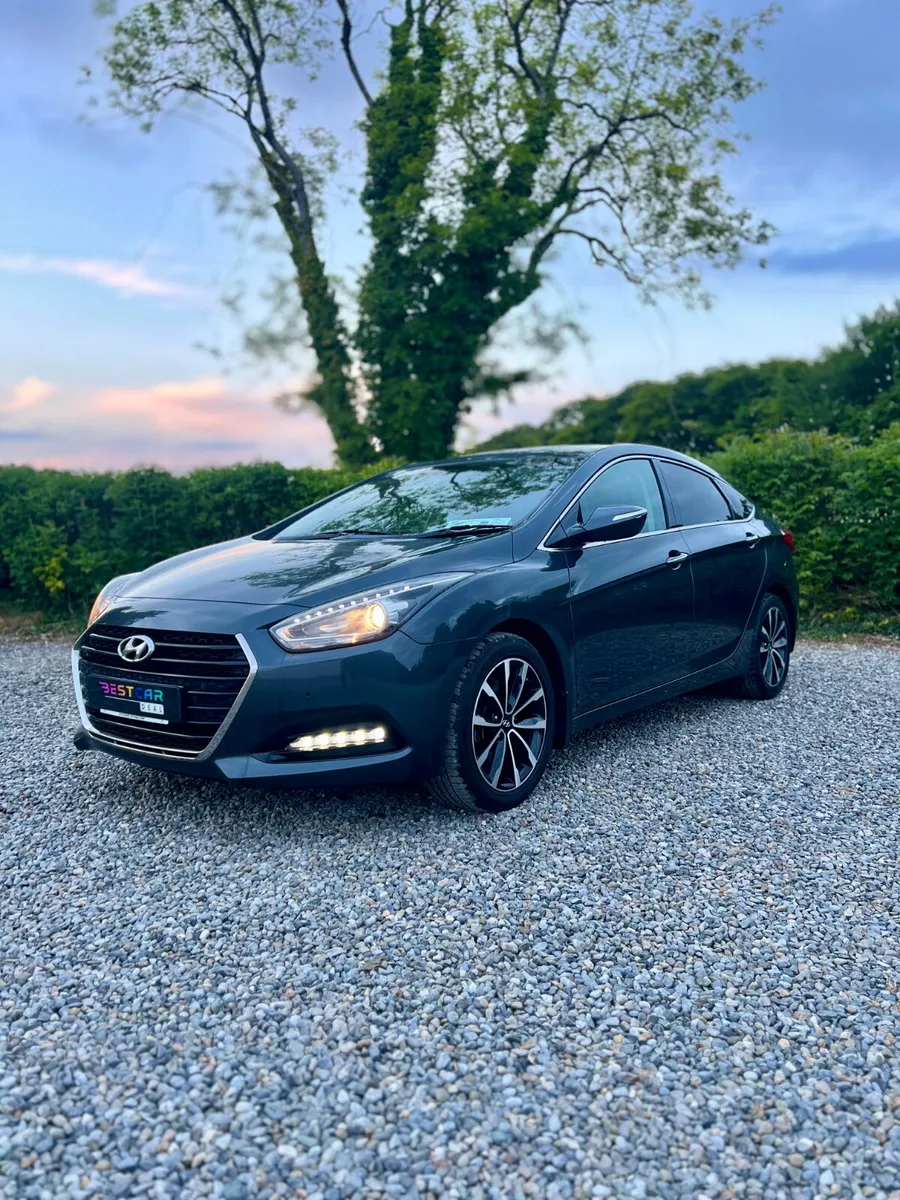 2017 Hyundai i40 Executive 2017 1.7 crdi - Image 4