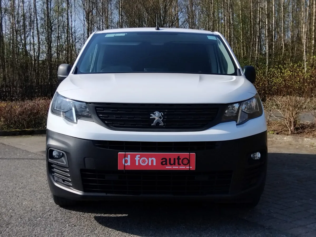 Peugeot Partner 2019 3 SEATER NEW DOE €9250 + VAT - Image 2