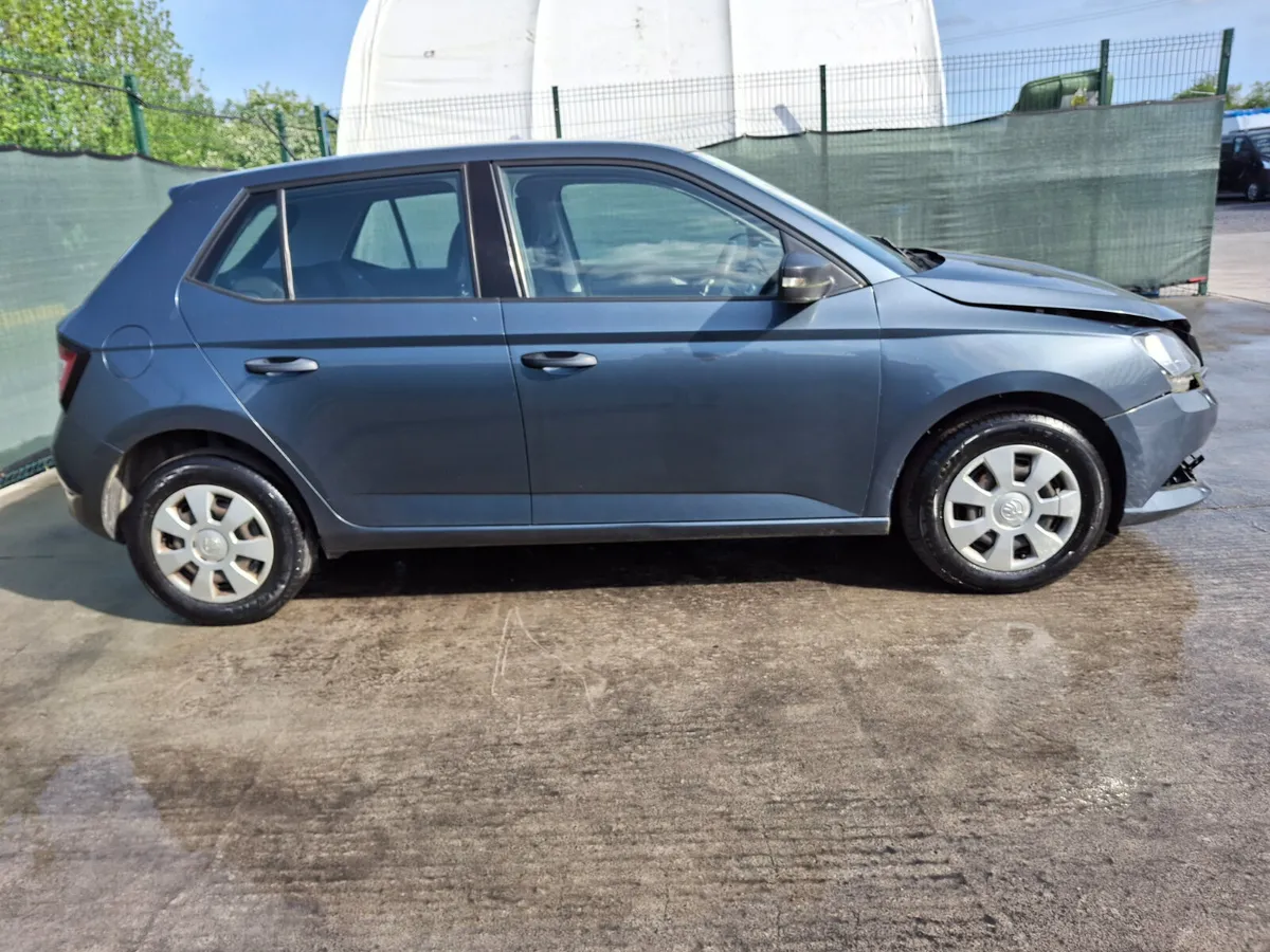 2016 Skoda FABIA  1.0L Petrol - Image 3
