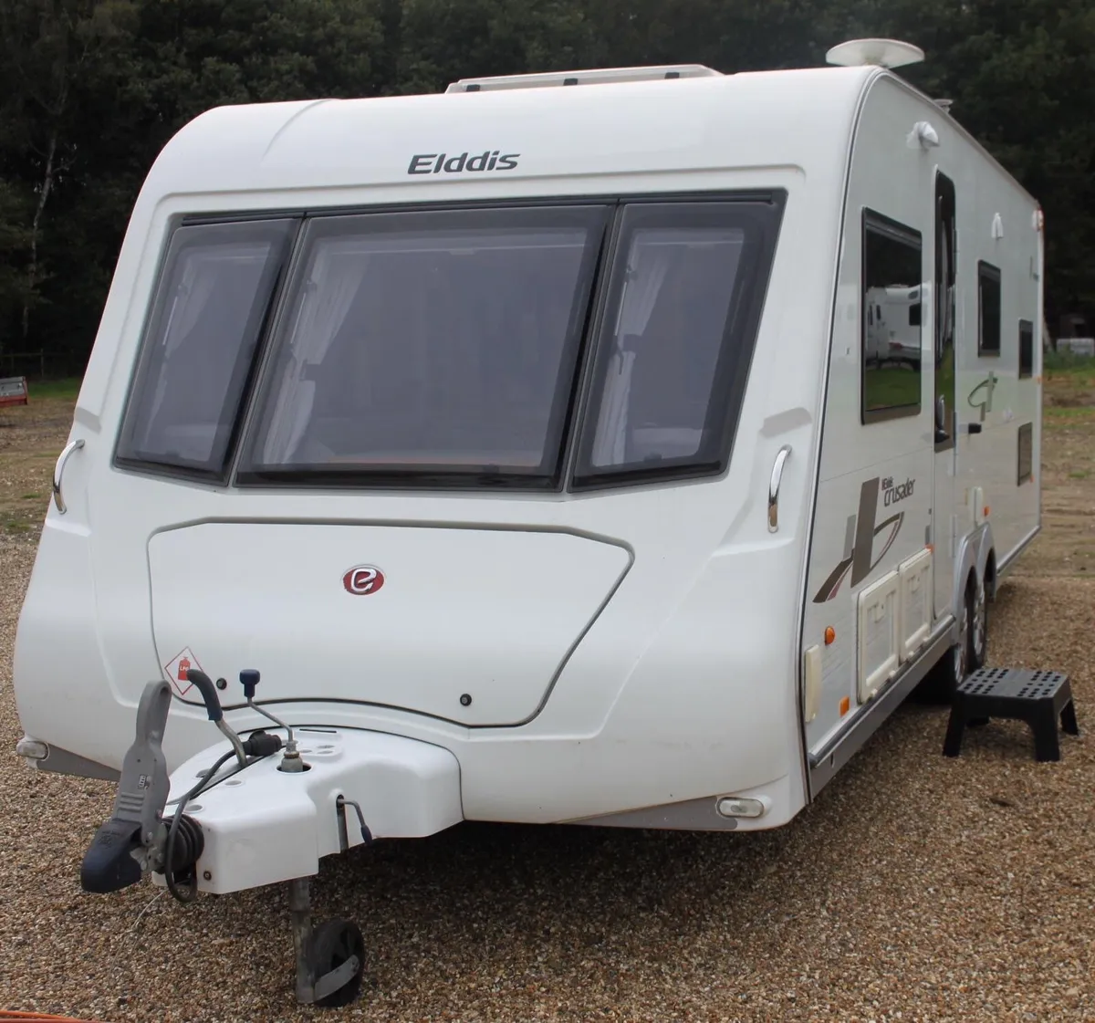 Caravan - Image 1