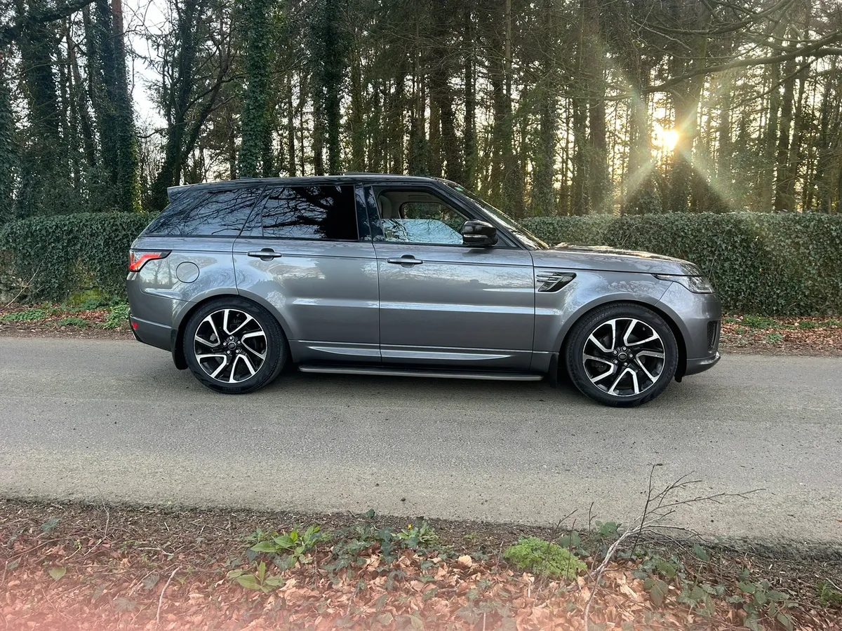 192 RANGE ROVER SPORT 3.0D HSE - Image 4