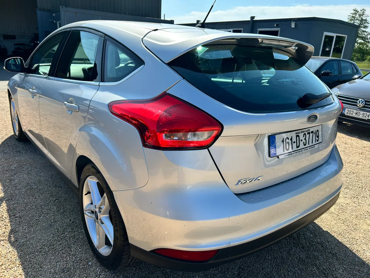 Ford Focus Zetec 1.5 TDCI - Image 4