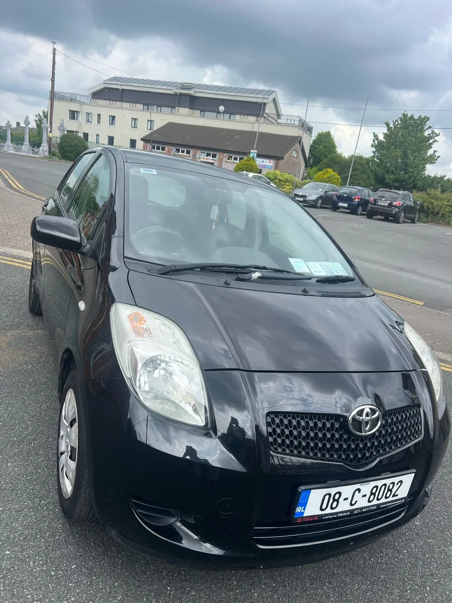 Toyota Yaris - Image 2