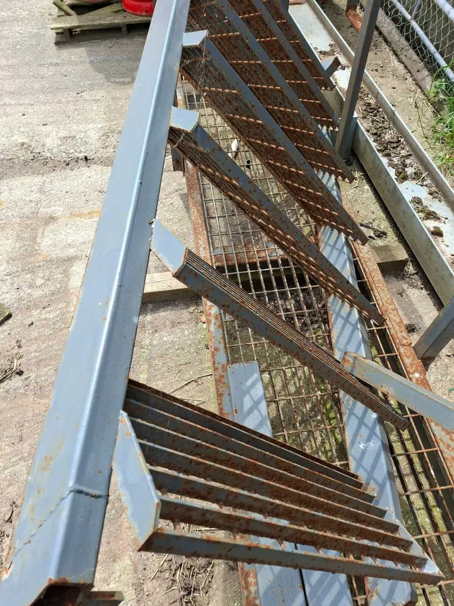 Industrial agricultural platform deck walkway - Image 2