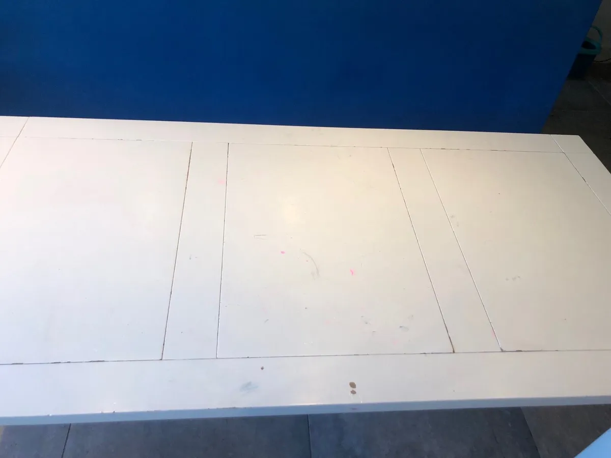 Solid wooden white dining table - Image 4