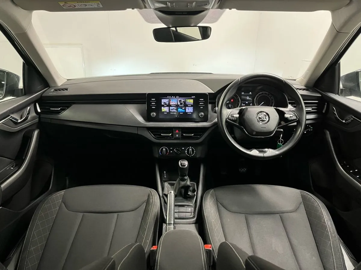 Skoda Kamiq Ambition 1.0tsi 110HP - Parking Senso - Image 4