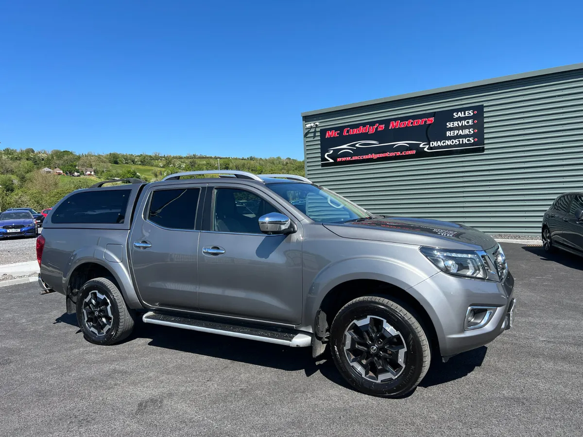 2019 (192) Nissan Navara Tekna 2.3 DCI DoubleCab - Image 1