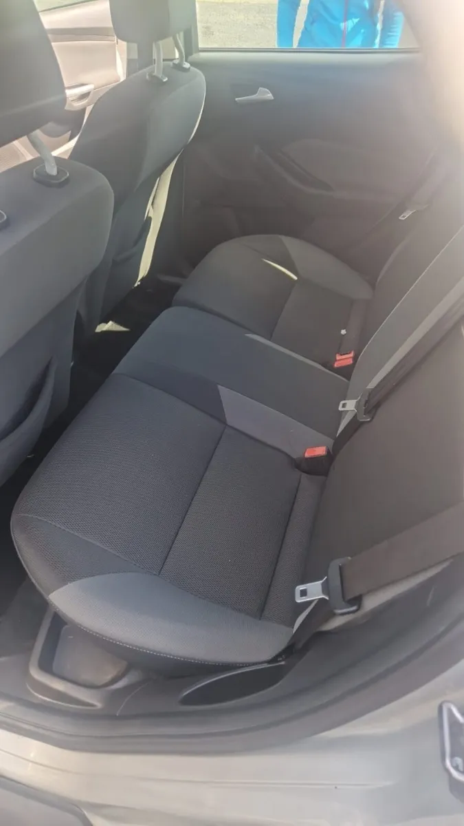 Ford Focus 2014 - Image 4
