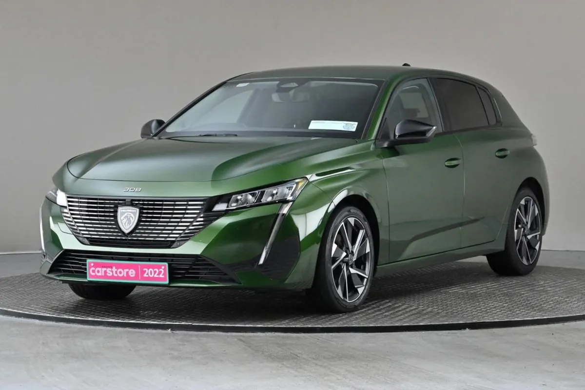 Peugeot 308 1.2 Puretechh 130BHP Allure Auto - Image 3