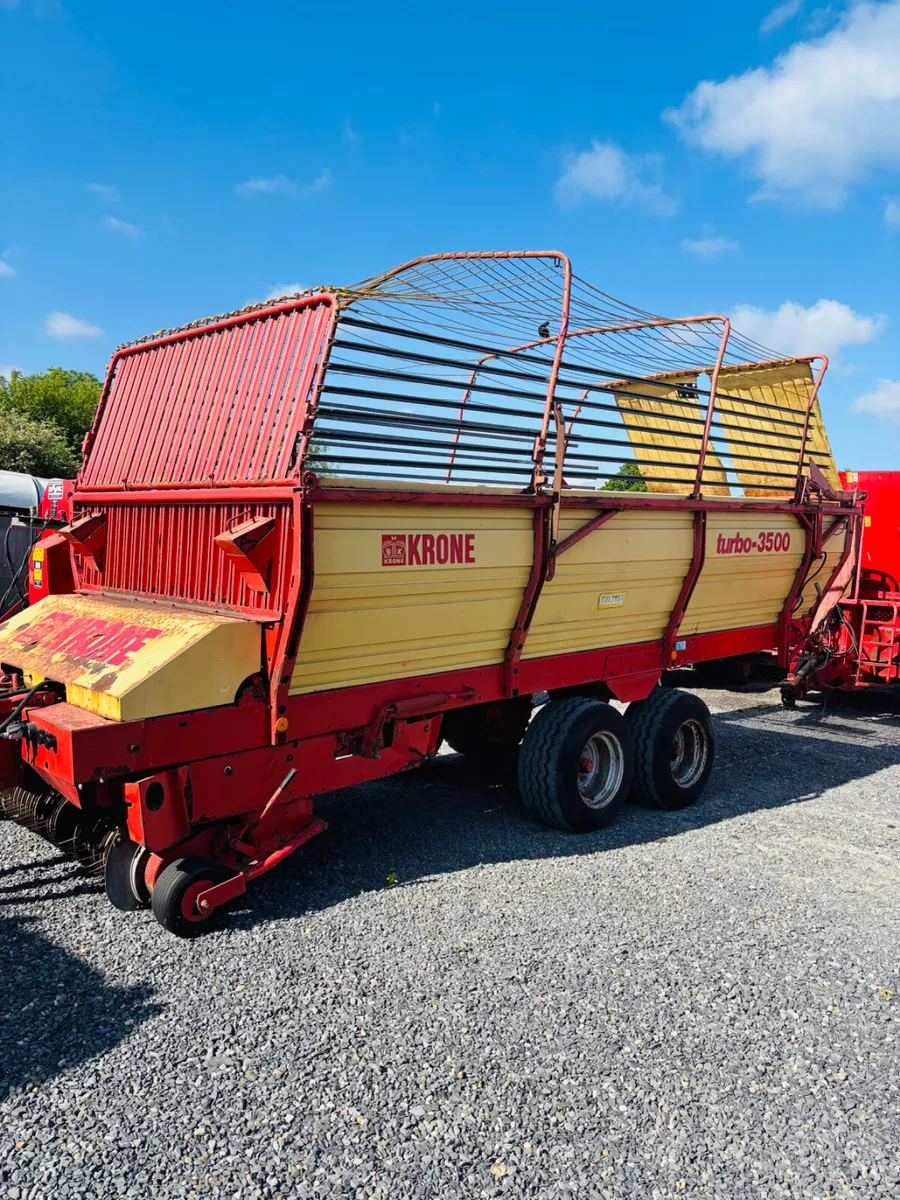 Krone silage wagon - Image 1