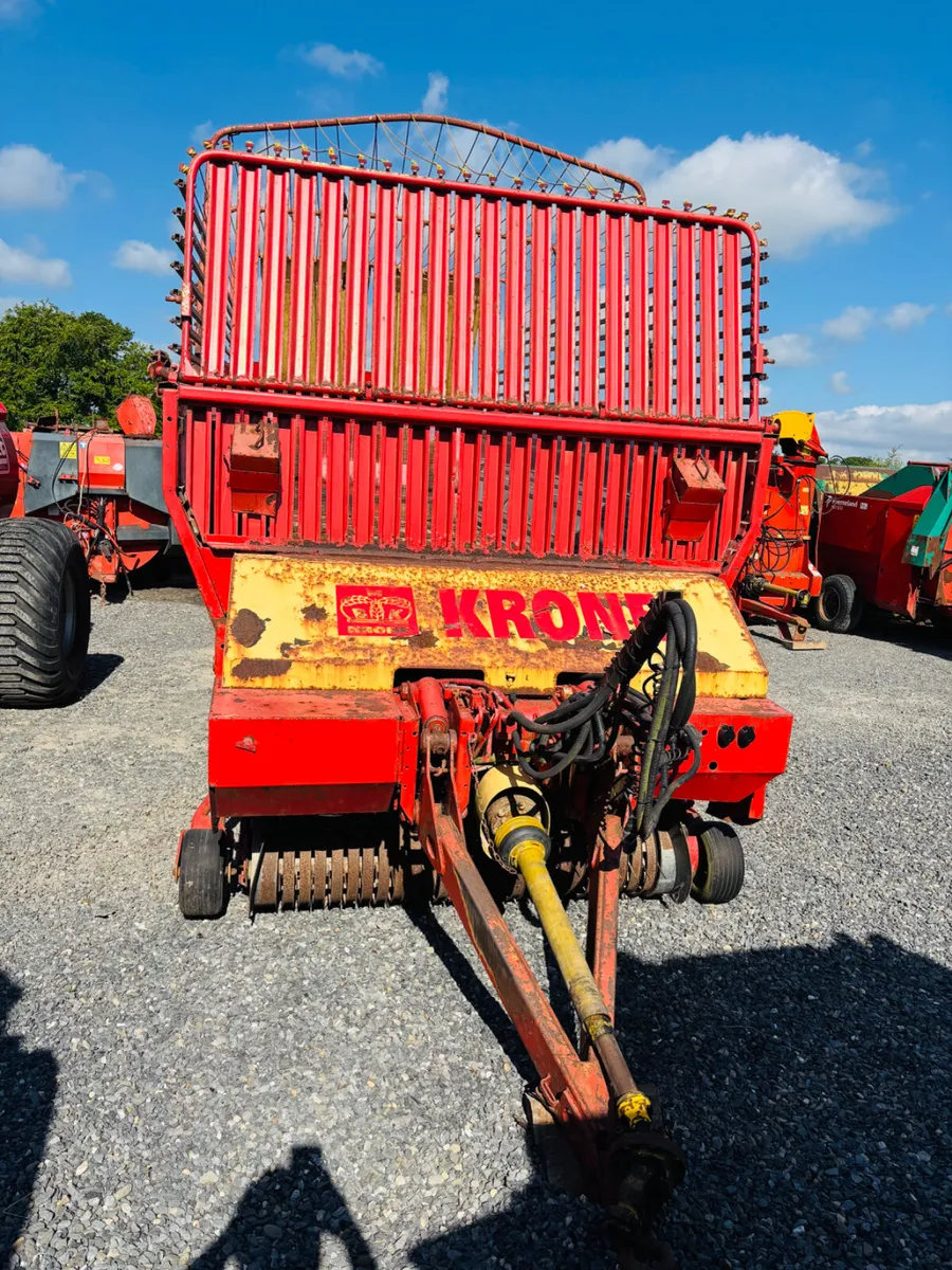 Krone silage wagon - Image 3