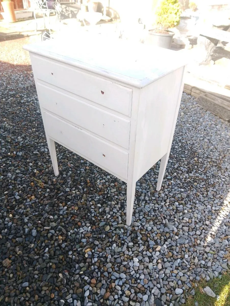 Chest of drawers - Image 4