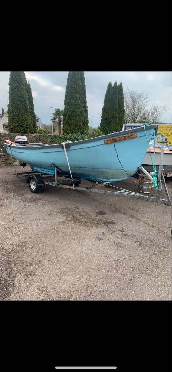16 foot punt/fishing boat - Image 2